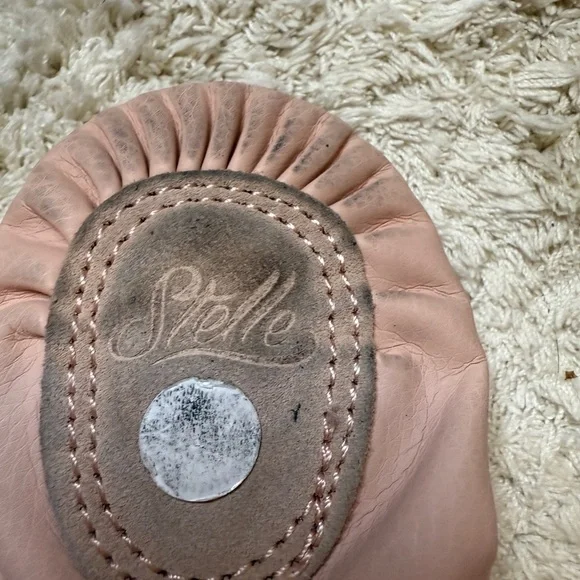 Stelle Size 9T Kids Blush Pink Dance Slippers - Picture 3 of 3